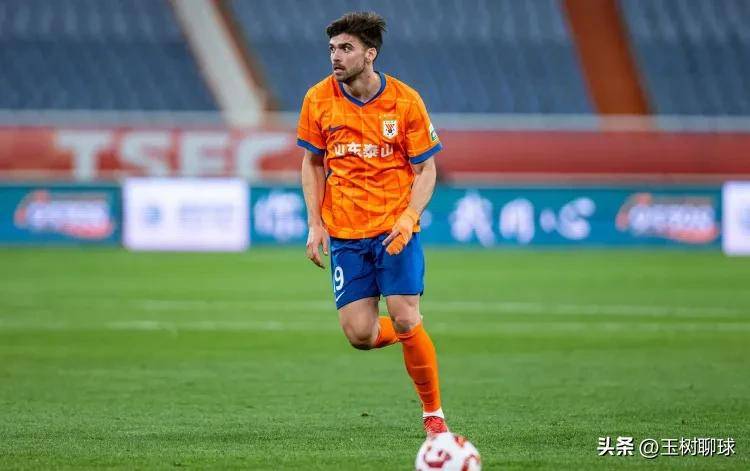 当良好, 俱乐部的青, 令人关注的