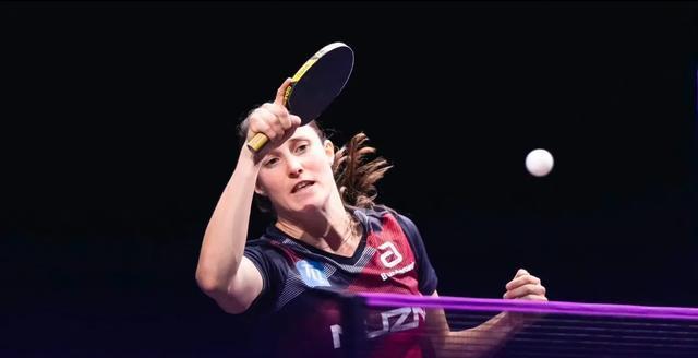 石洵瑶剃光, src, AA