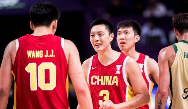 个三分球 个三分球