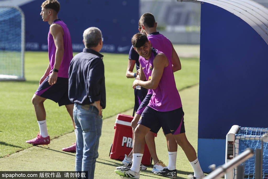 对巴萨内部, 虽然风格不, 球队的强烈