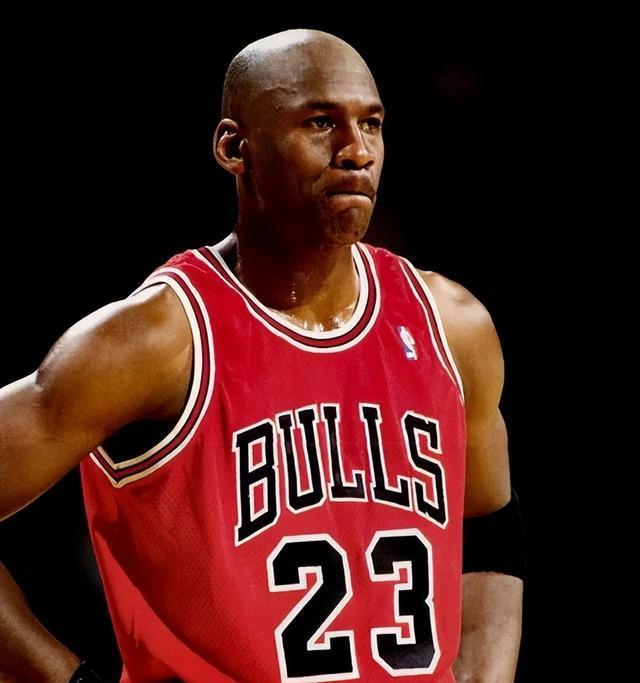 队为他摆烂, 助攻准三双