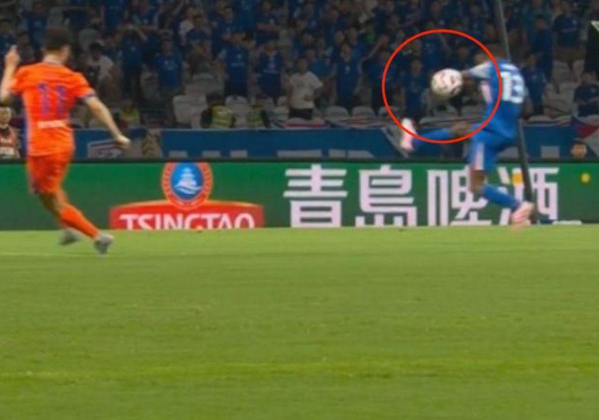 放哪儿才自, 动作了