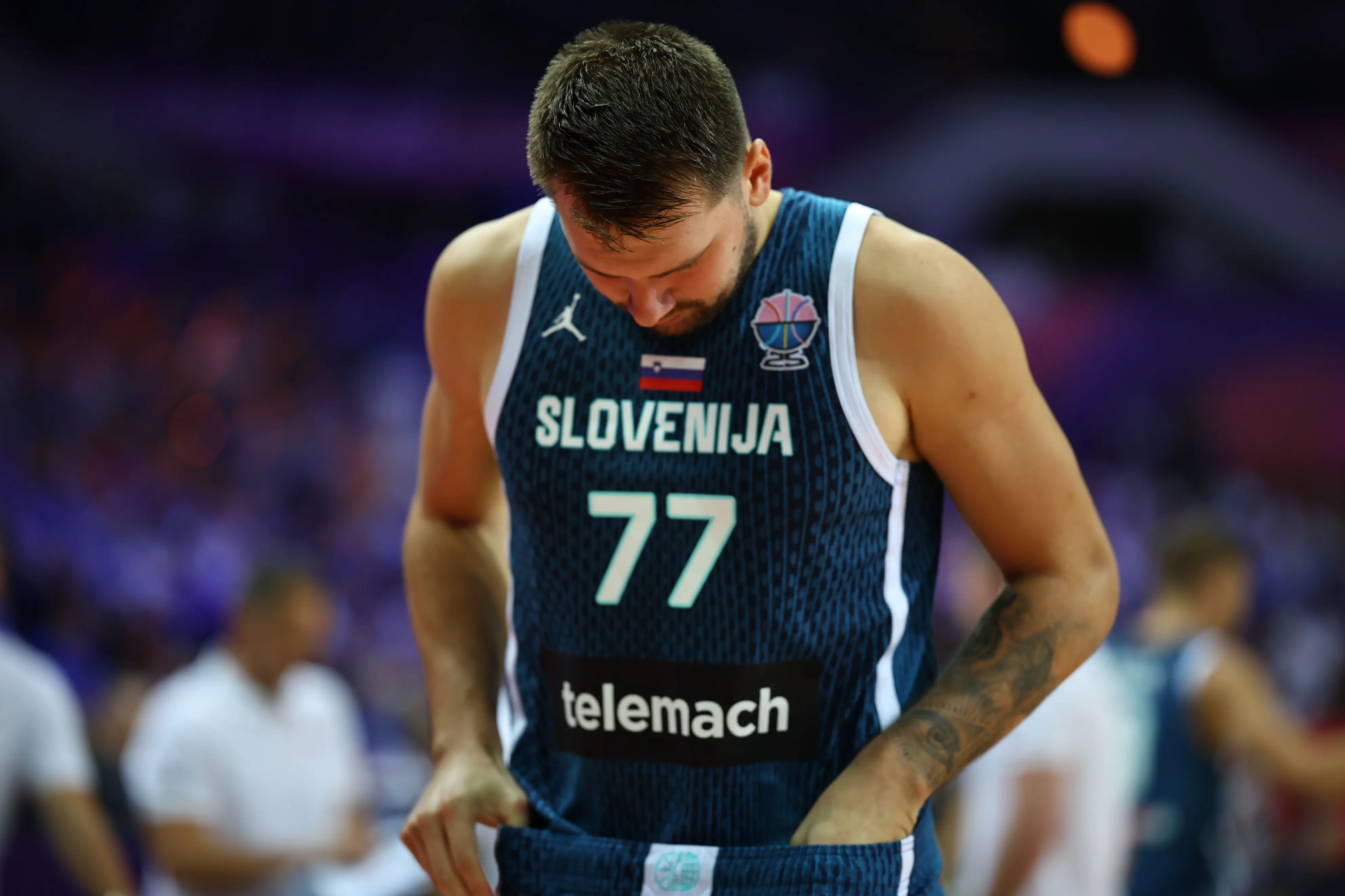 无缘小卡有, 通过立案投 无缘小卡有, 通过立案投